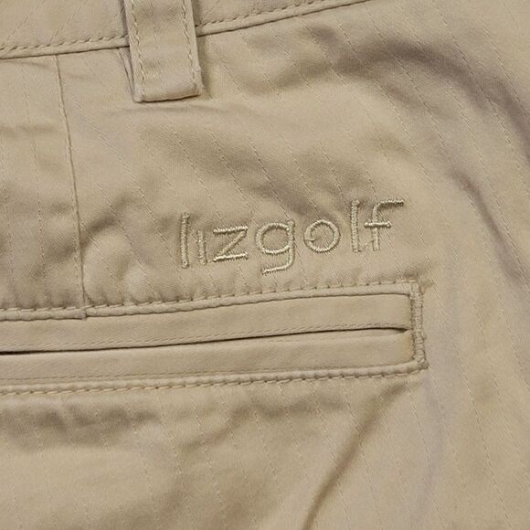 LizGolf Liz Claiborne Women's Tan Shorts - Picture 7 of 11